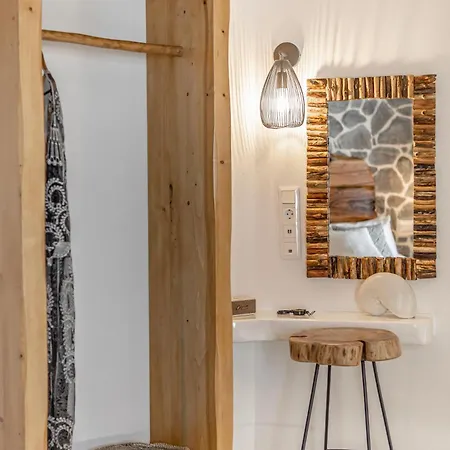 アパート Naxos Contelibro