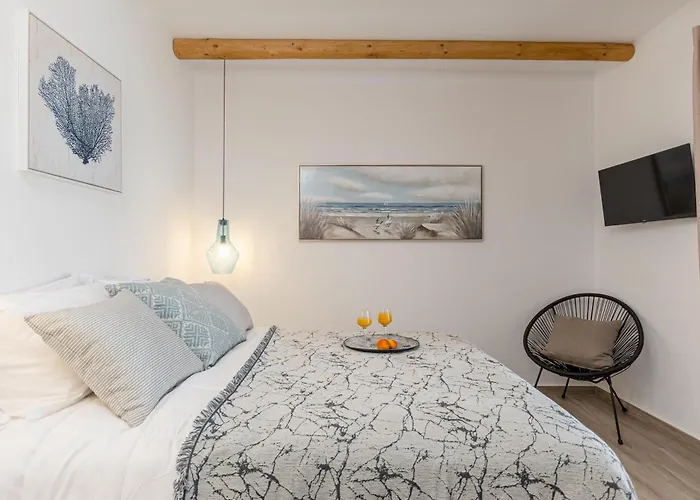 Naxos Contelibro * 阿吉奥斯普罗科皮奥斯